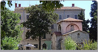 Churches in Pula