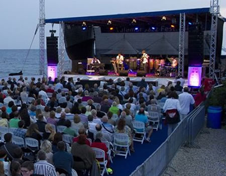 5: Enjoy the sounds of jazz