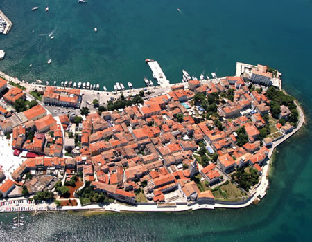 6. Fly over Porec in panoramic aircraft